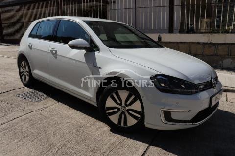 mineyoursM's tweet photo. 2016 Volkswagen E Golf
- Keyless Go
- Bluetooth
- leather seats
- HK Dealer Car
- Under factory warranty
HKD248,000
https://t.co/Td31qj9SaK
#cars #Car #MYM #MYMCars #VW #VWHK #VWHongKong #Volkswagen #VolkswagenHK #VolkswagenHongKong #Golf #EGolf #VWEGolf #HK #HKCAR #HKAutomobile https://t.co/nezQL3fTJ1
