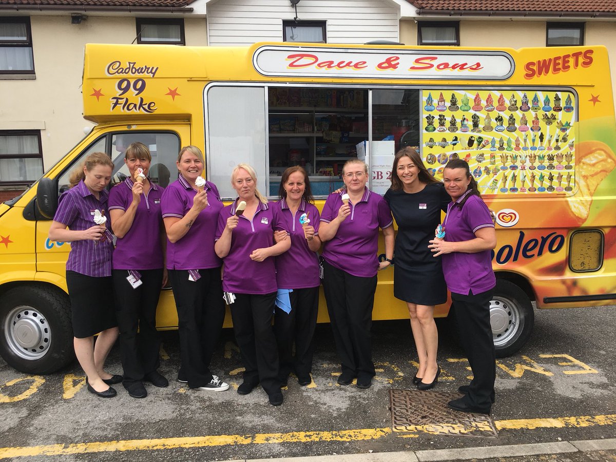 Treating our lovely teams to an ice cream today 🍦 <a href="/AndyFr4ncis/">AndyFr4ncis</a> <a href="/franb1969/">Fran Broadhurst</a> <a href="/SDEBDD/">simon ewins</a> 💜
