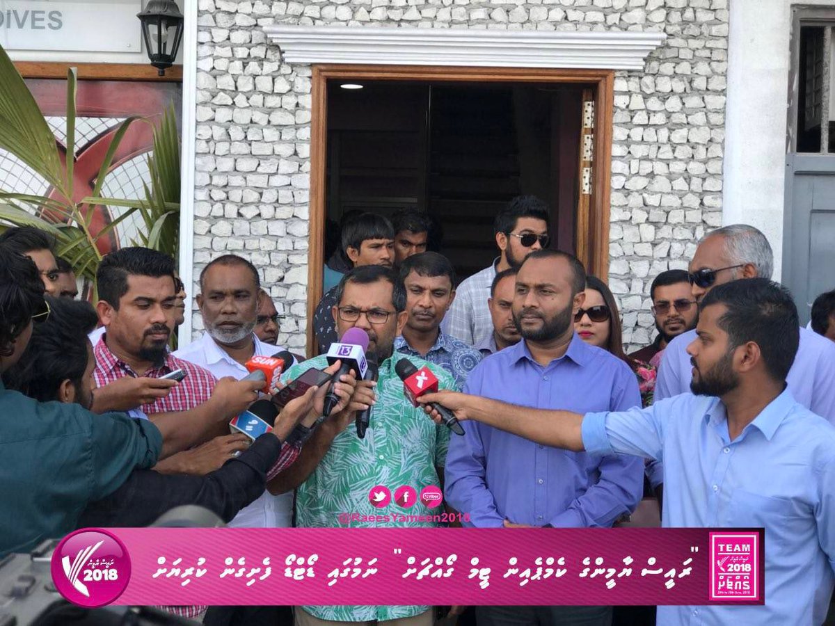 Humandust___'s tweet photo. #Live | #PpmPress   Vazeerunge isnenguvumaai eku bahvaa khassa door to door feshun...  #Goachah #YameenShaheem2018 #RY2018 https://t.co/CRYxcWDgDY