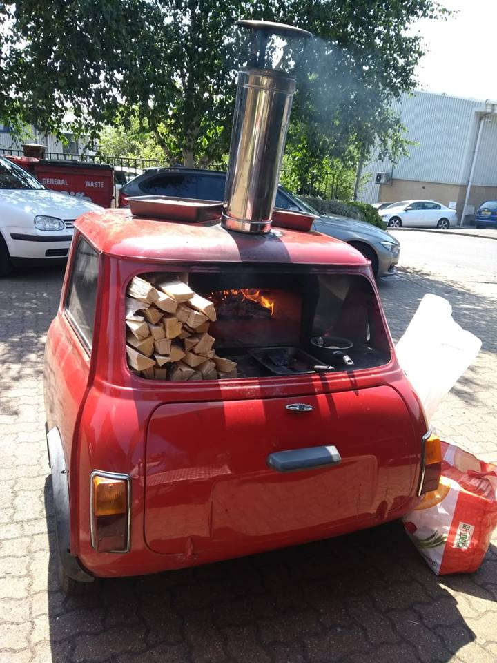 extrastaff's tweet photo. Pizza van! #extrastaffsummerconference2018 https://t.co/efcKuSVOmZ