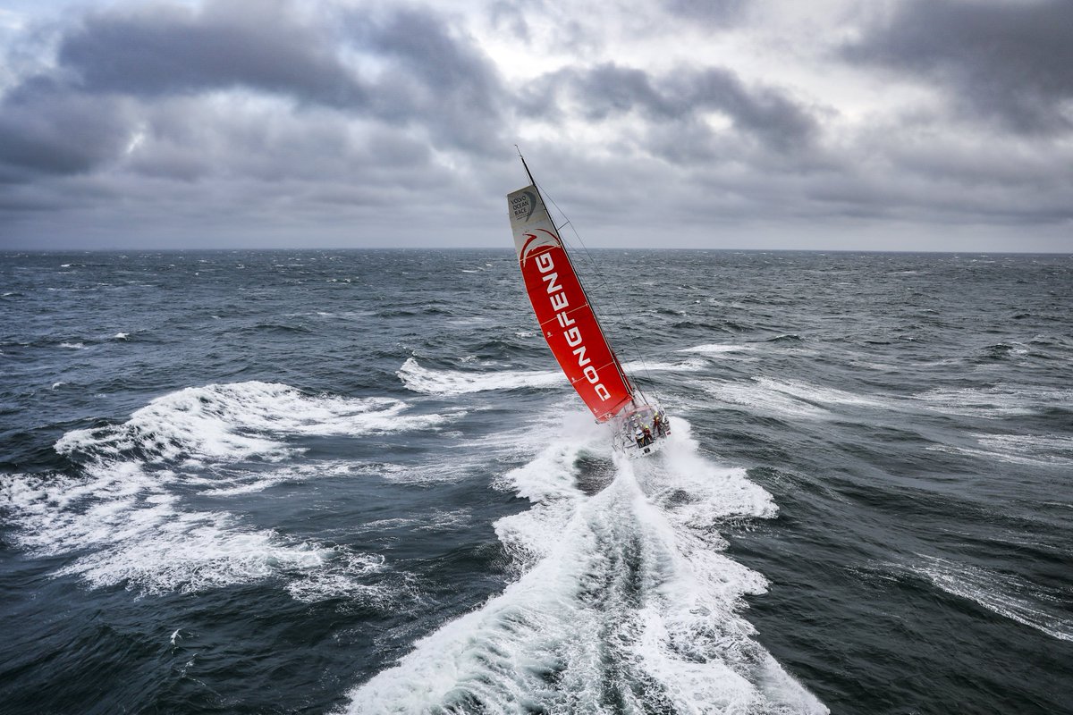 Le (superbe) film de la <a href="/volvooceanrace/">Volvo Ocean Race</a> 2017-2018 est à voir ici
letelegramme.fr/voile/2017-201…
<a href="/DongfengRacing/">Dongfeng Race Team</a> <a href="/desafioMAPFRE/">Desafío MAPFRE</a> <a href="/TeamBrunel/">TeamBrunel</a> @volvooceanraceF
