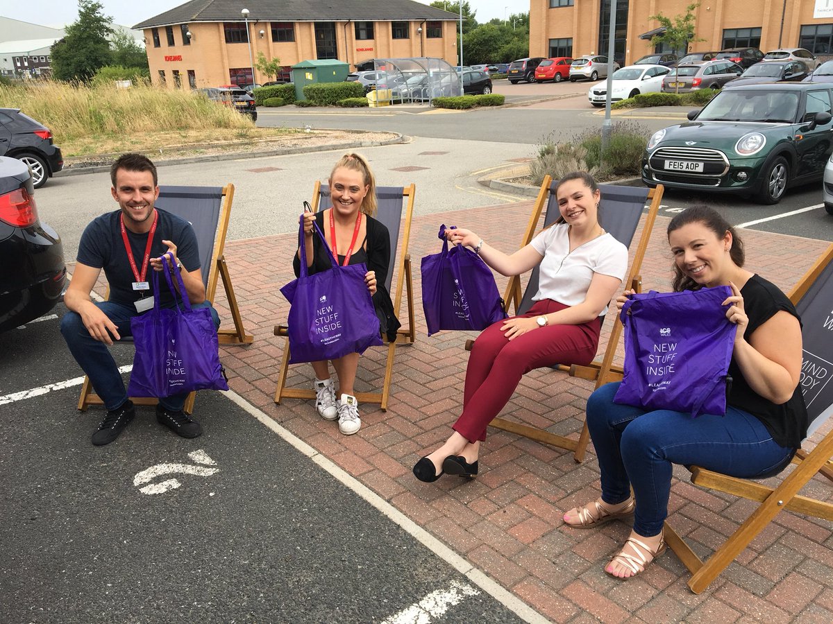 ICCWales's tweet photo. We were a big hit @AshfieldEvents biggest crowd yet! #TasterTour #ICContheroad #leadtheway thanks for having us 😀 https://t.co/Du7RDo77l3