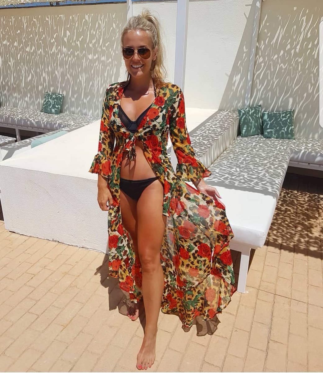 🌷❤
Kimono @ASOS 
#marbella #summer #sunshine #fashion #ootd