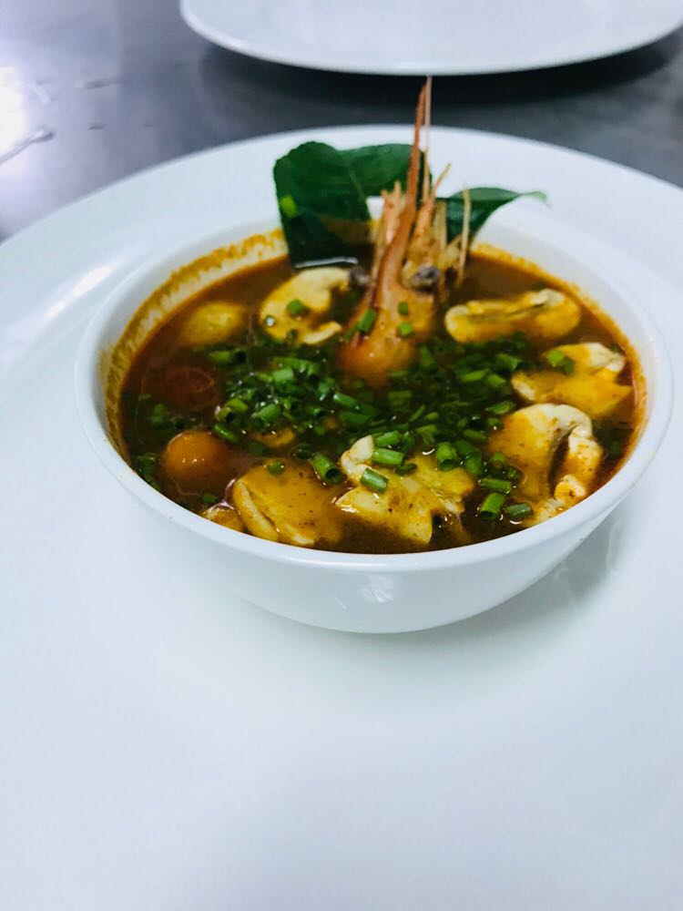 Siddharthj0604's tweet photo. To celebrate the home coming and safe rescue of the Thailand football players, We at @IIHMHOTELSCHOOL
decided to prepare some exotic Thai dishes.
#3rdYearStudents
#ThaiKolkata❤️ https://t.co/rgljHjYn0y