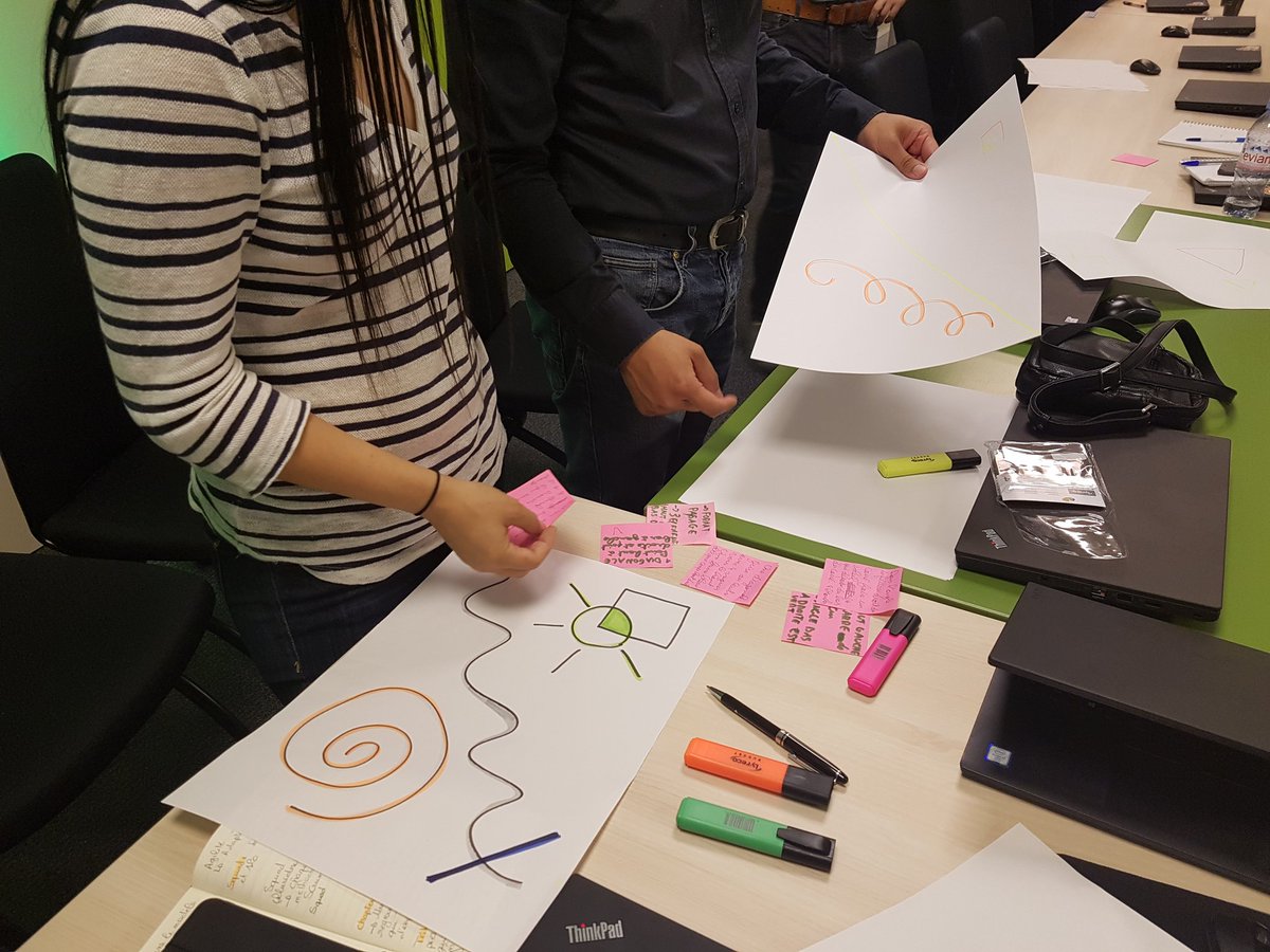 EaGuerch's tweet image. Séance géante de sensibilisation agile avec le Programme #ASP et un serious game d&apos;Artists &amp;amp; Specifiers #AXAAgileCenter