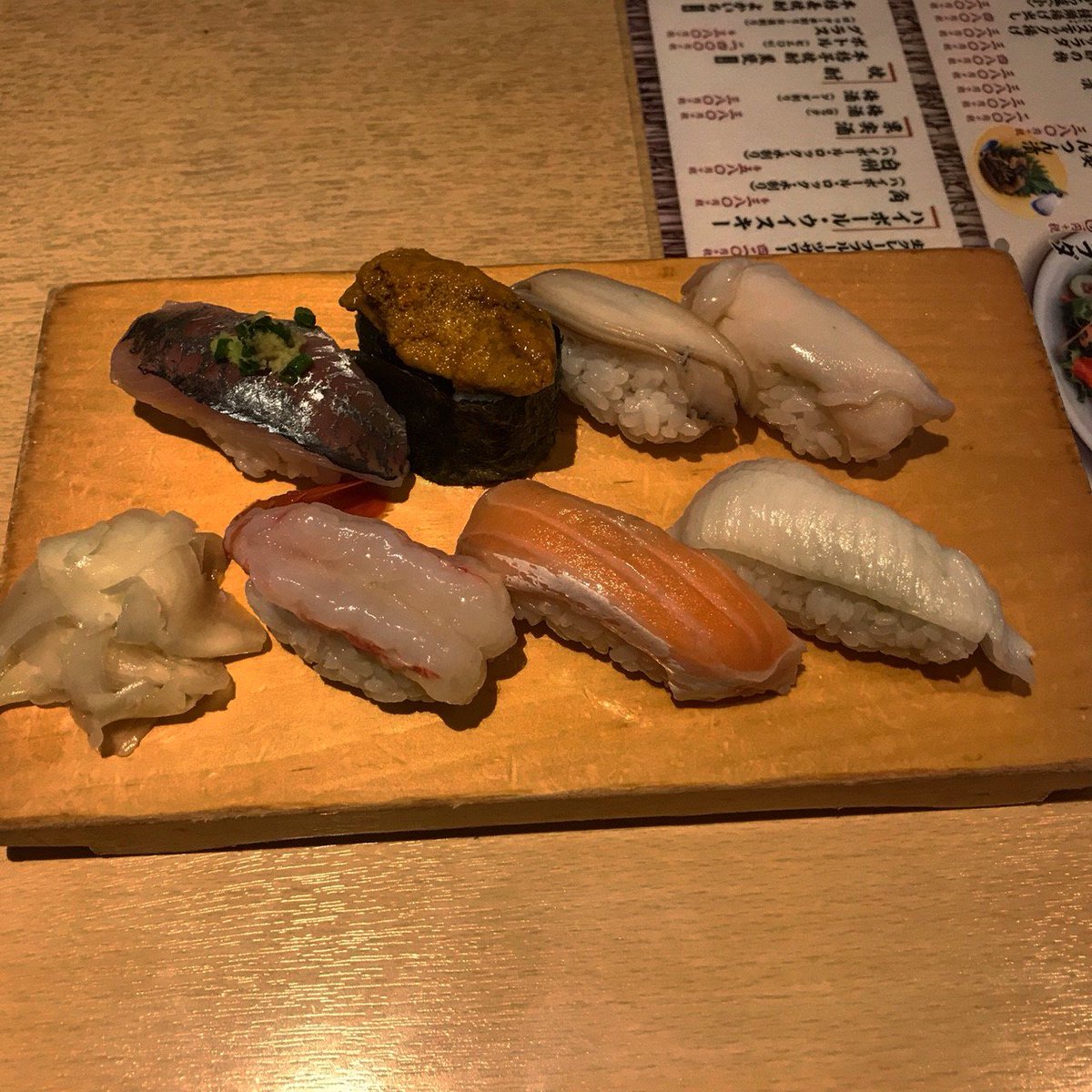 寿司に舌鼓打ってきた🍣やっぱり美味しい！

時間だけは誰にとっても平等。

俺はそのなかで最大限のパフォーマンスを発揮できる。

やるときはやる、やらないときはやらない、を徹底的にできているから。

そして、それをしっかりできる環境が俺の周りには整っている！