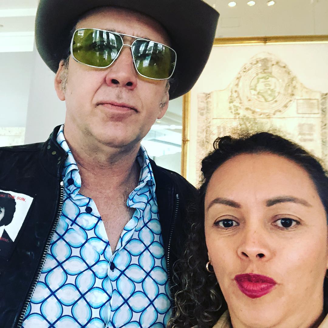 CageOnFire's tweet image. [PIC] Nicolas Cage yesterday at the Fairmont Waterfront Hotel in Vancouver! #AScoreToSettle