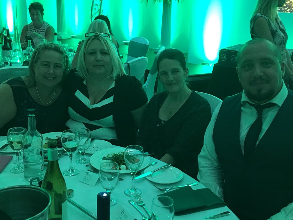 EmDean1's tweet photo. Region 2 Heart and Soul winners 2018.....proud beyond words @GracewellHealth @SunriseSrUK @KaraHooper9 @CarolBritton18 @DGoodsell99 @MichelleGoreham @SianHammer @chris_dean https://t.co/tOV6Dvdadv