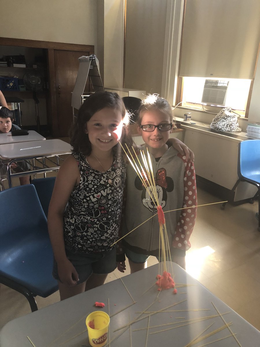 n0rthernenglish's tweet photo. STEM Class used spaghetti and hypothesized whether marshmallows or play dough would help them build a higher tower. Consensus? Play dough might be stronger. #summerprogram2018 #rscs #rscssummerprogram https://t.co/04TlpJAvEe