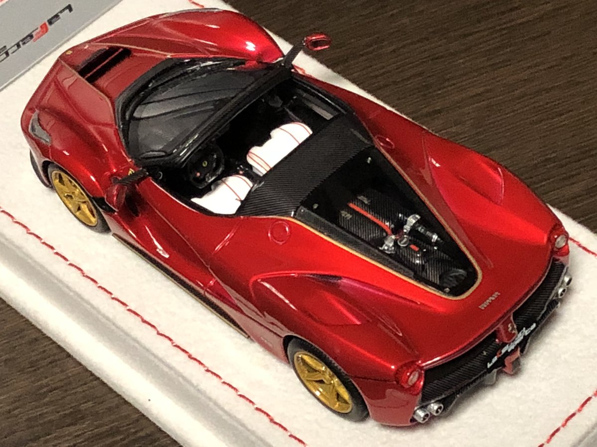 pipachiroller's tweet photo. ムルシエラゴSVに続きもう1台ヤバいの納車しました(≧∀≦)

BBR 1/43 La Ferrari Aperta
F2007 Red×Gold
Model Garage romu limited edition
3/20

PowerShiftさん、ありがとうございました😊 https://t.co/AYYXYbaG28