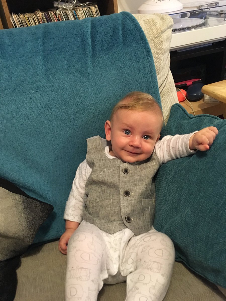 stepht82's tweet image. #waistcoastwednesday @TimJPile @GarethSouthgate