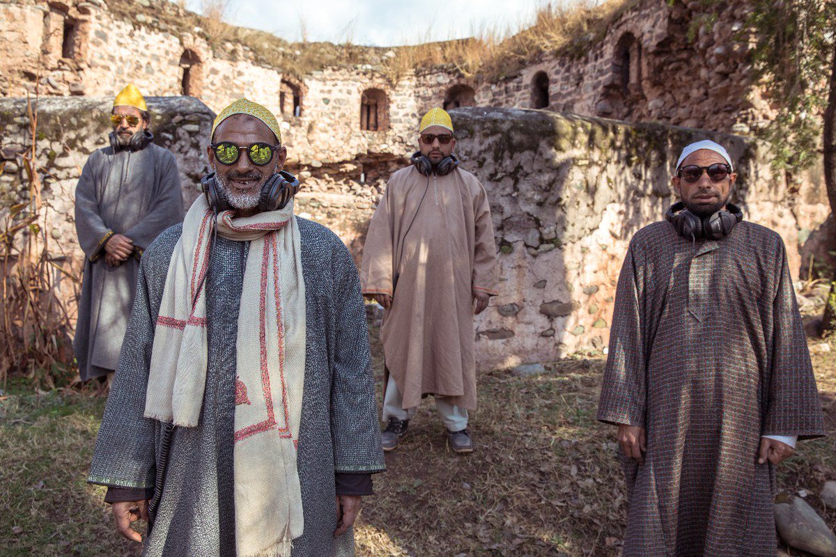 filmyjoyo's tweet image. Guess where #cokestudioexplorer is headed next?