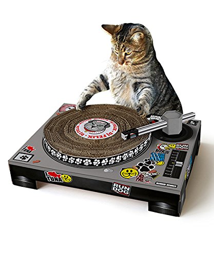 nautiljon's tweet photo. Un grattoir pour chats en forme de platine de DJ ! Le cadeau indispensable pour ceux qui ont un chat pour faire des photos cool de leur chat 👌 https://t.co/FjFMp5m0Bu #chat #chats #grattoir #dj #platine https://t.co/BPTvjNbjpQ