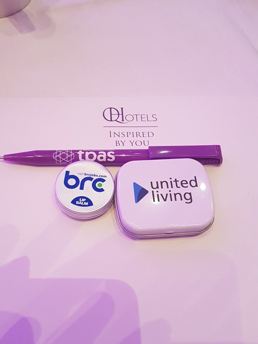 DixODonnell's tweet photo. Got to love the freebies #tpasconf18 @GlosCityHomes https://t.co/S7mtp6afv2