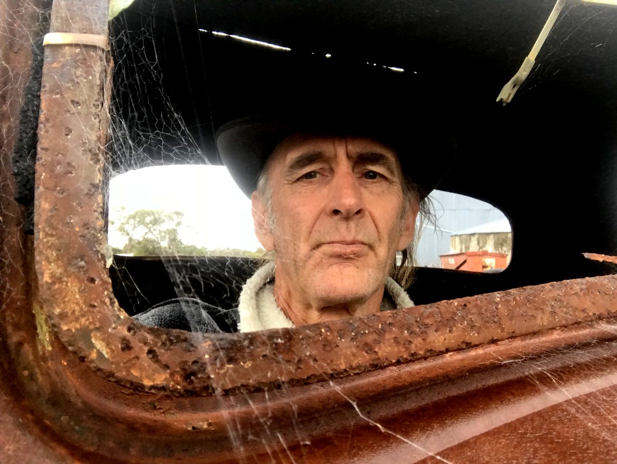 tenacitymusicpr's tweet photo. @BluesRootsUK @RootsAndFusion 2nite at 9. Selections from #Australian #musician #songwriter #GusMcKay #newalbum #Talisman #RickStuart @BluesAndRootsOz @Stevie_T #alt #jazz #Blues https://t.co/sGei7dg7GU