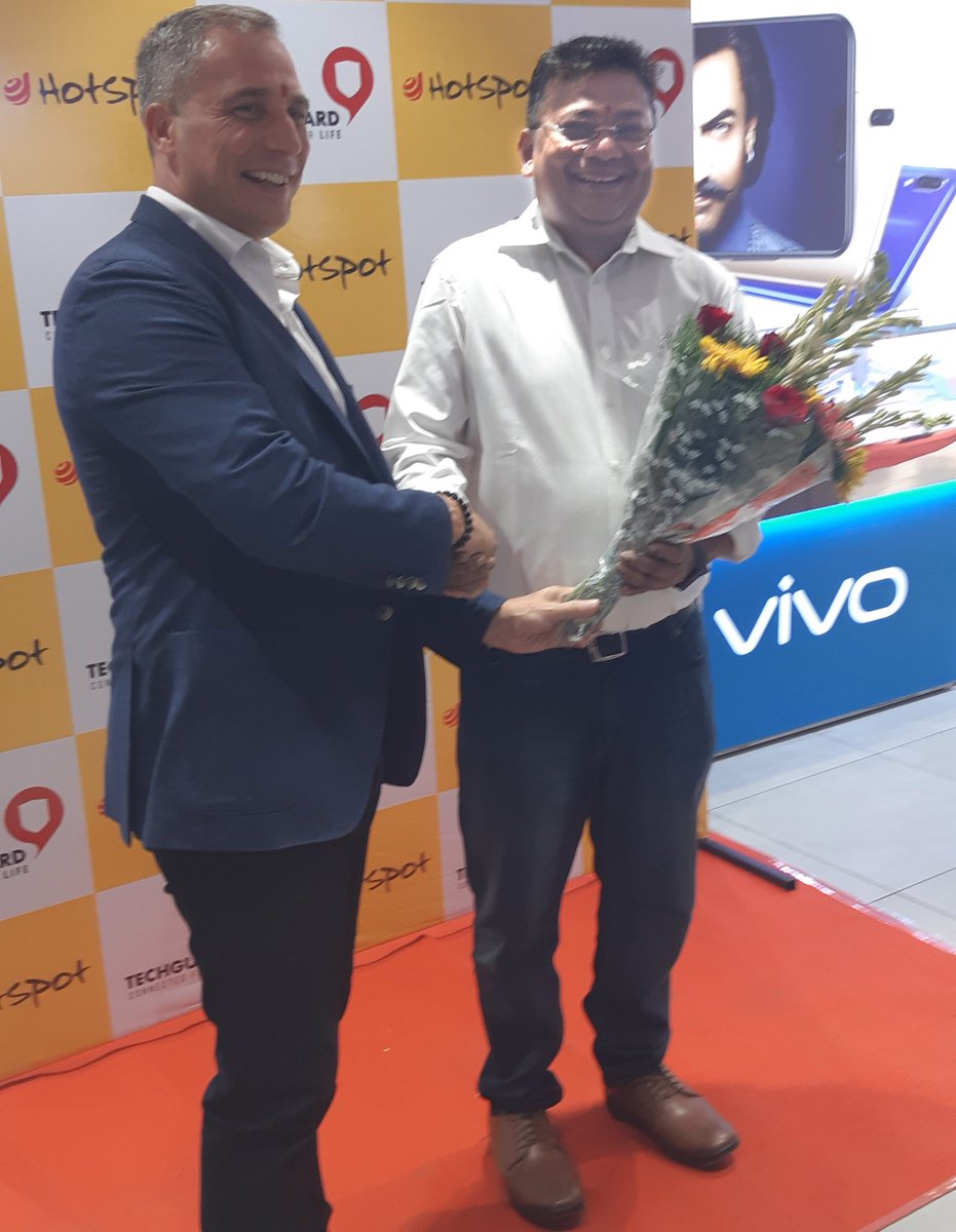 HotspotOfficiel's tweet image. #Hotspot is proud to partner with #Techguard, which launched its services at our Vikas Marg Store. The American based company brings plethora of services like Damage Repair, Theft Insurance and so much more. Visit Hotspot for more info.