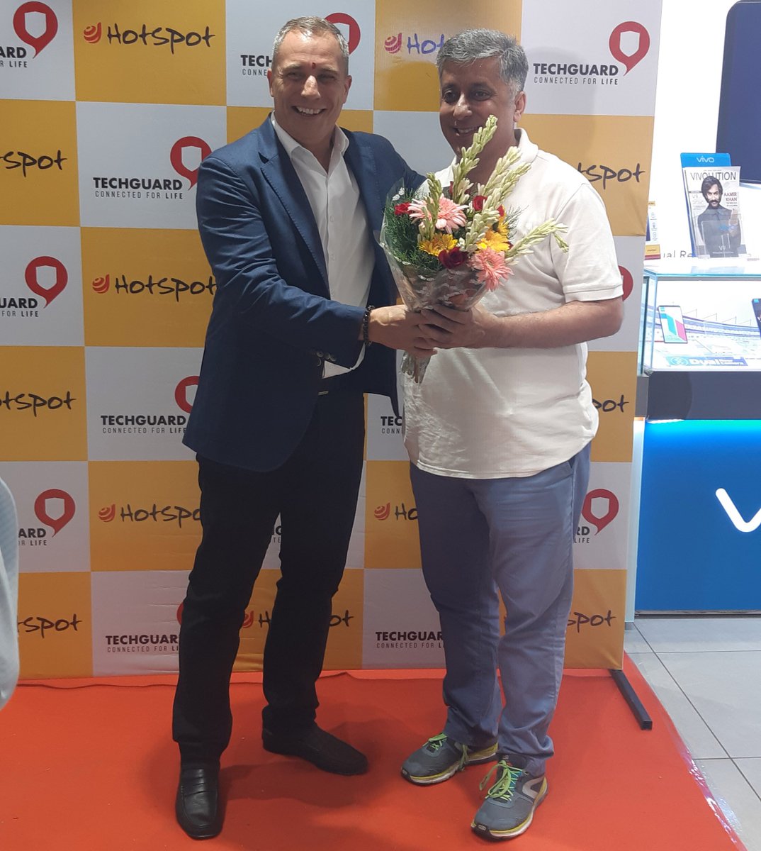 HotspotOfficiel's tweet image. #Hotspot is proud to partner with #Techguard, which launched its services at our Vikas Marg Store. The American based company brings plethora of services like Damage Repair, Theft Insurance and so much more. Visit Hotspot for more info.