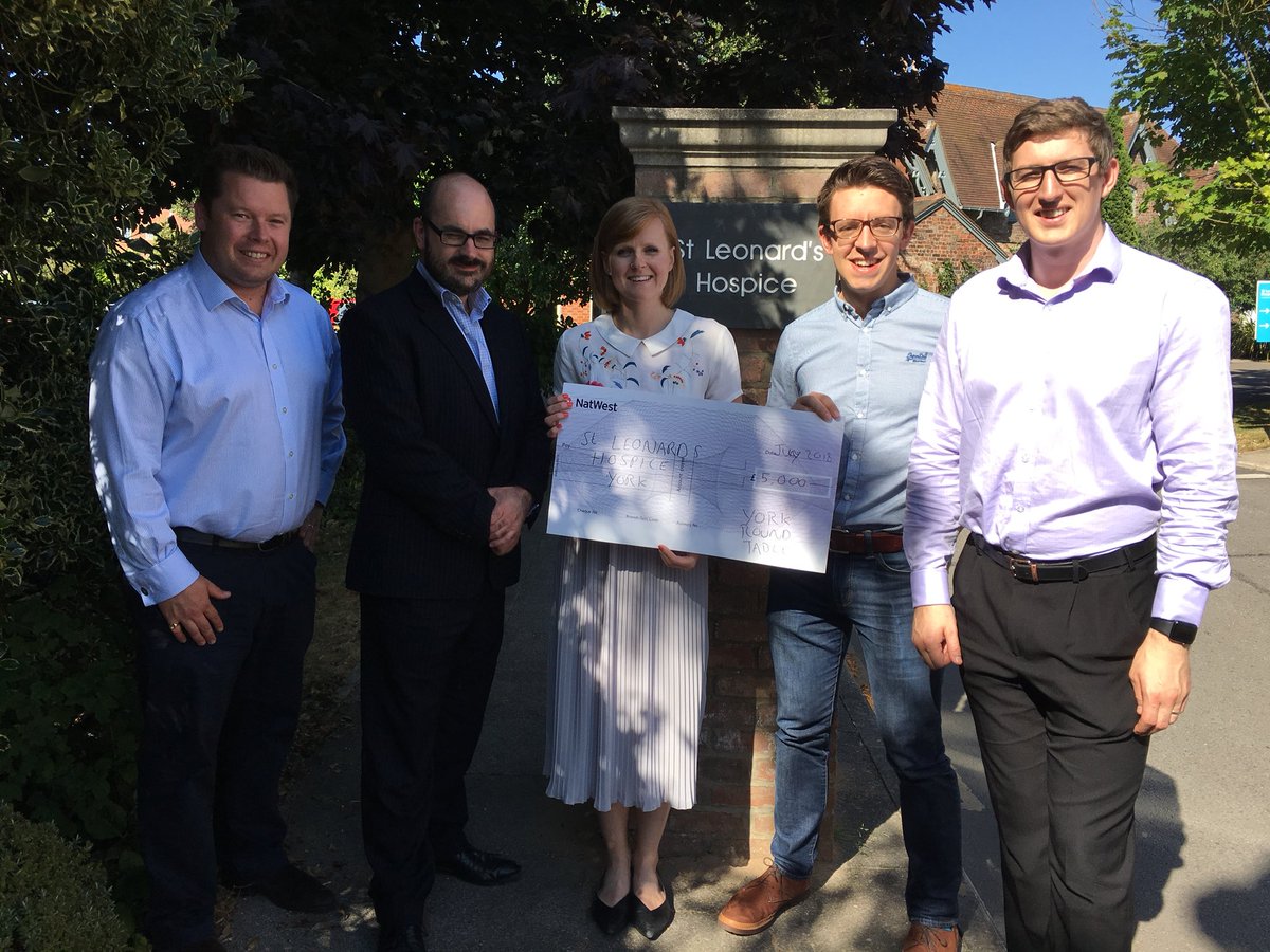 YorkRoundTable's tweet photo. Great to visit @SLHYork to see all the amazing work they are doing and handover a cheque for £5,000 raised from our charity beer festival @YorkBeerFest in June. Thanks to all who supported it! #RoundTable #Charity https://t.co/qOYG3xWMyA
