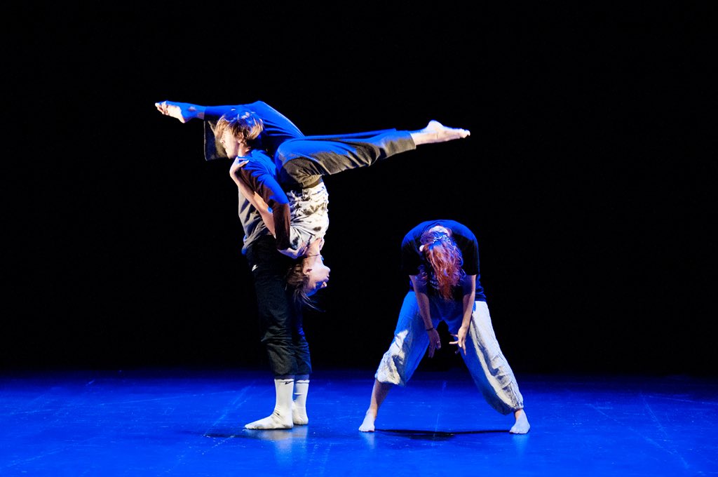 AmyFoskettDance's tweet photo. Tech rehearsal picture from our time at Addition Festival in @CamboTheatre. 
Thank you @JackPhilpDance for putting on a great event. 

Photo credit: Laura Woodrow https://t.co/GHbIyaf8yb