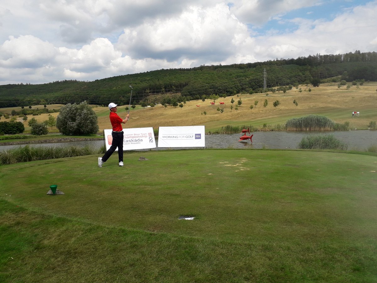 stephenjburnett's tweet photo. @JoePagdinGolf #10thtee turns in -2 @EnglandGolf #EBTC https://t.co/mKZ8RxzRlN