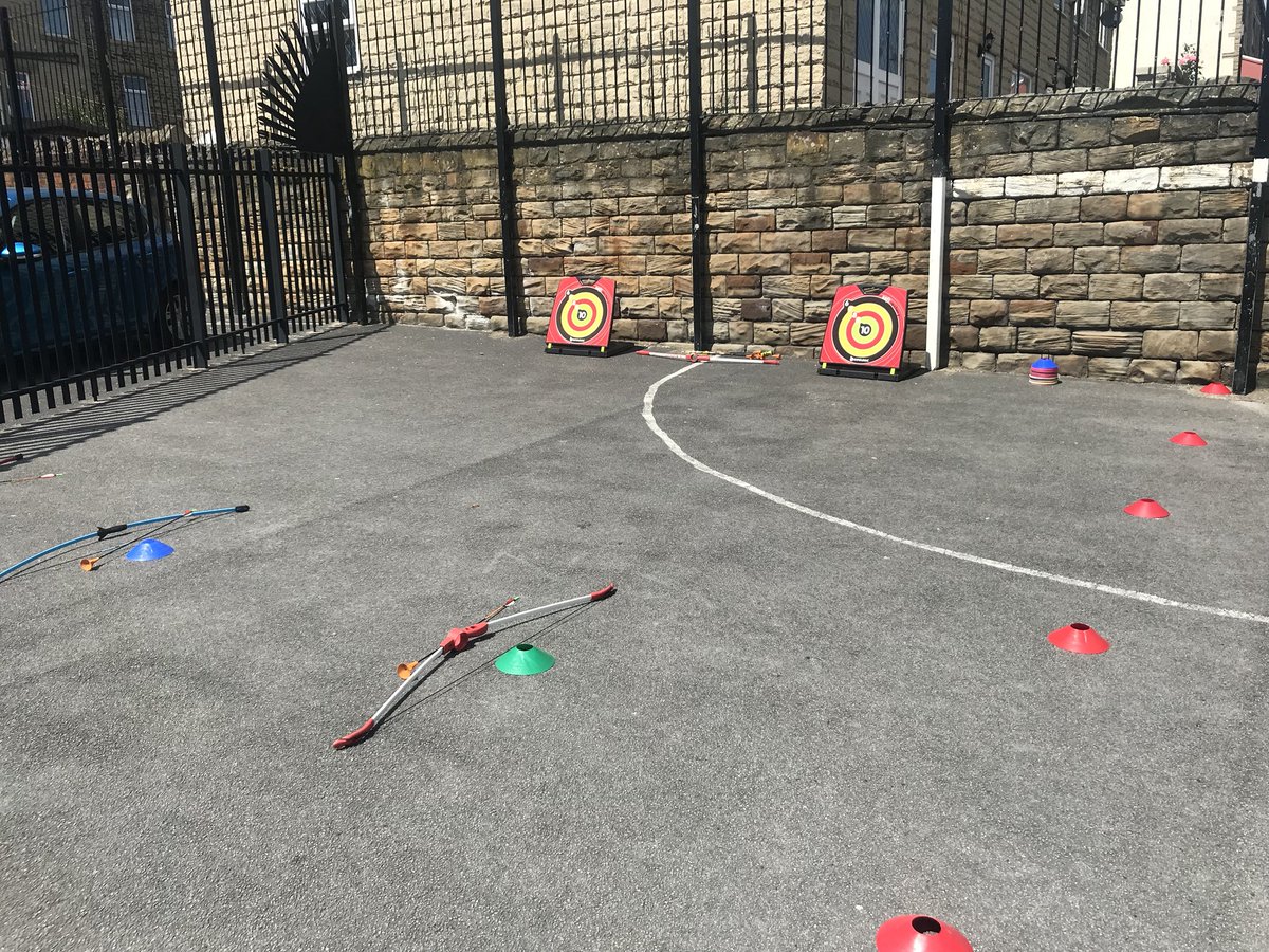 Fantastic afternoon of #archery yesterday 🏹☀️ #summer #fair
