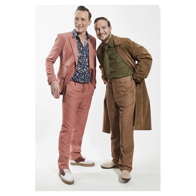 les__artists's tweet photo. @thorstenweissbeauty #grooming #haor #makeup #for @gq_germany #actor #model @oliver_masucci #and @officialfredericklau #photographer @marcpillai #thorstenweiss #makeupartist #hairstylist #hairambassador #makeupambassador #representedby @les__artists #… https://t.co/UABrnzO9pd https://t.co/gndhwMlK5s
