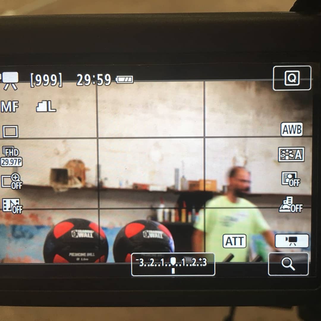 TrainingWall's tweet photo. 🎬 Making of de la nueva sesión de #entrenamiento con el Training Point de #TrainingWall! 🔜 Muy pronto el resultado final 😉! Estad atent@s!
➡️ https://t.co/ygoNqdIdnI #Fitness #EntrenamientoFuncional #VerticalFitness #GroupTraining #Performance #GymDesign https://t.co/6ULEpC8Bc3