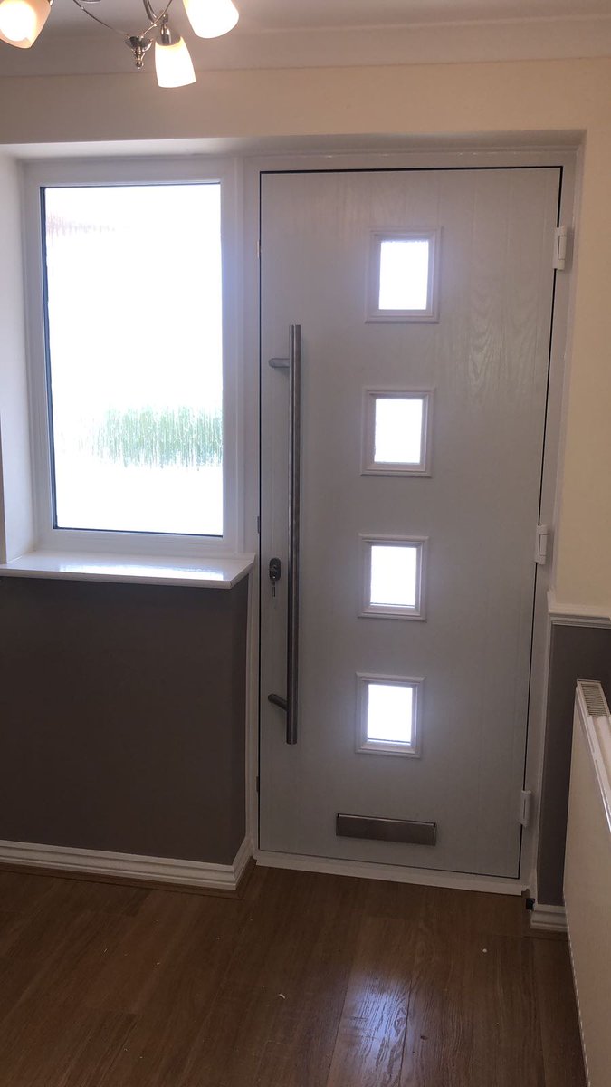 DonmacSolutions's tweet image. Our team have been a fitted a new front door. As you can see it looks extremely good and we have another happy customer #proudofourteam