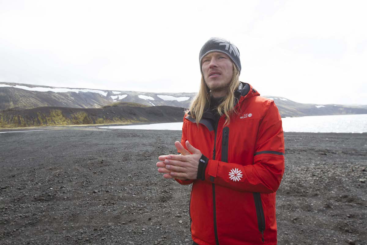 Where´s that sun? Who´s in Iceland right now and can point out some sunny areas?