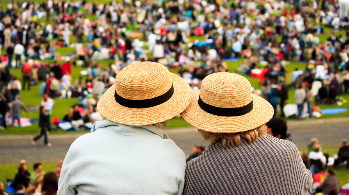 J-10 avant le #concert pique-nique des <a href="/FlaneriesReims/">Flâneries Musicales de Reims</a> dans le sublime parc de #Champagne à #Reims ! 🎼🎆🍾
Infos &amp; réservation : bit.ly/2ynH4pk