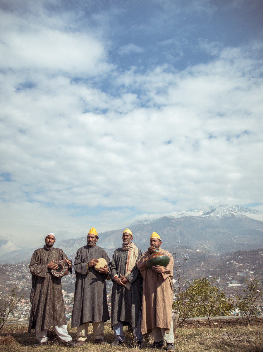 fay_alif's tweet image. Going through the youtube comments of #CokeStudioExplorer ka last gana #HaGulo, I see how people of Azad and Disputed Kashmir are so happy &amp;amp; proud to see this song. Like @hamzasays said, &quot;Music unites everyone&quot; 💚