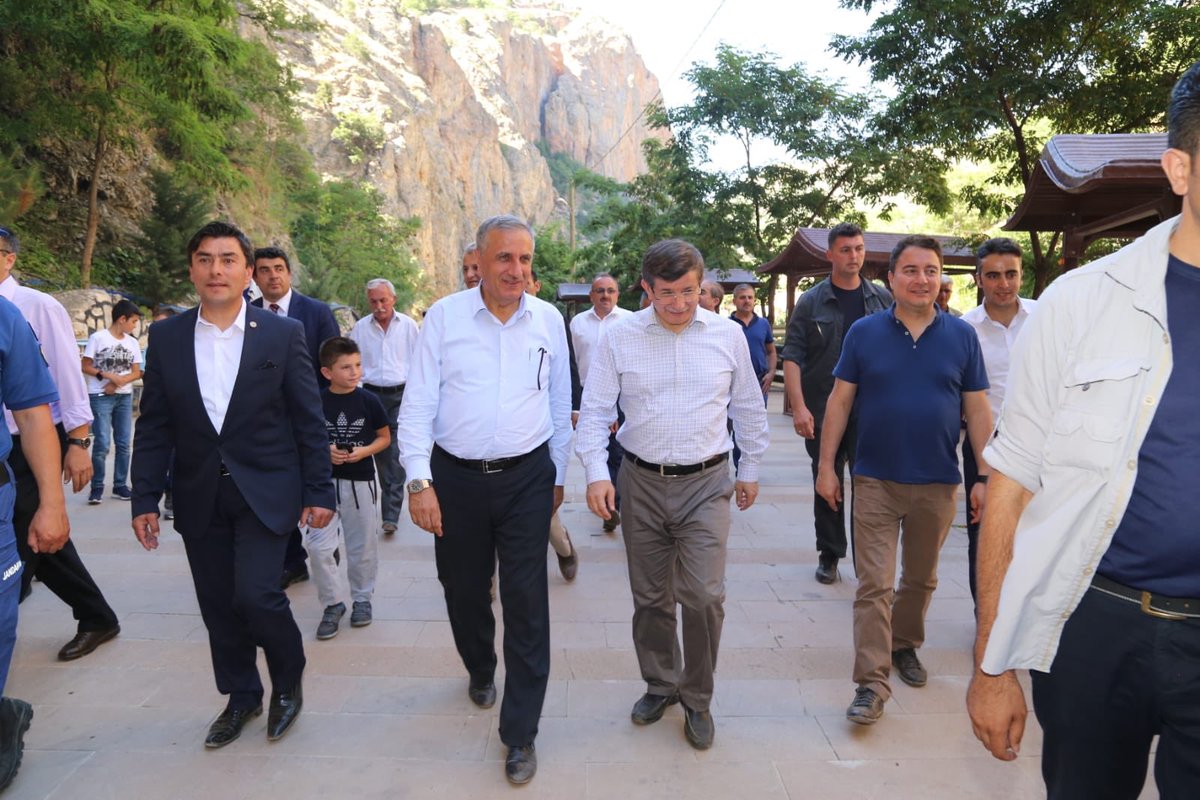 abdullahbasci's tweet photo. Kıymetli hocam Ahmet Davutoğlu bey,çok değerli Ali Babacan beyefendi ve kıymetli kardeşim kerem işkan la beraber baba ocağımız torosların diyarı Taşkentteyiz. https://t.co/t53Mo8BzDt