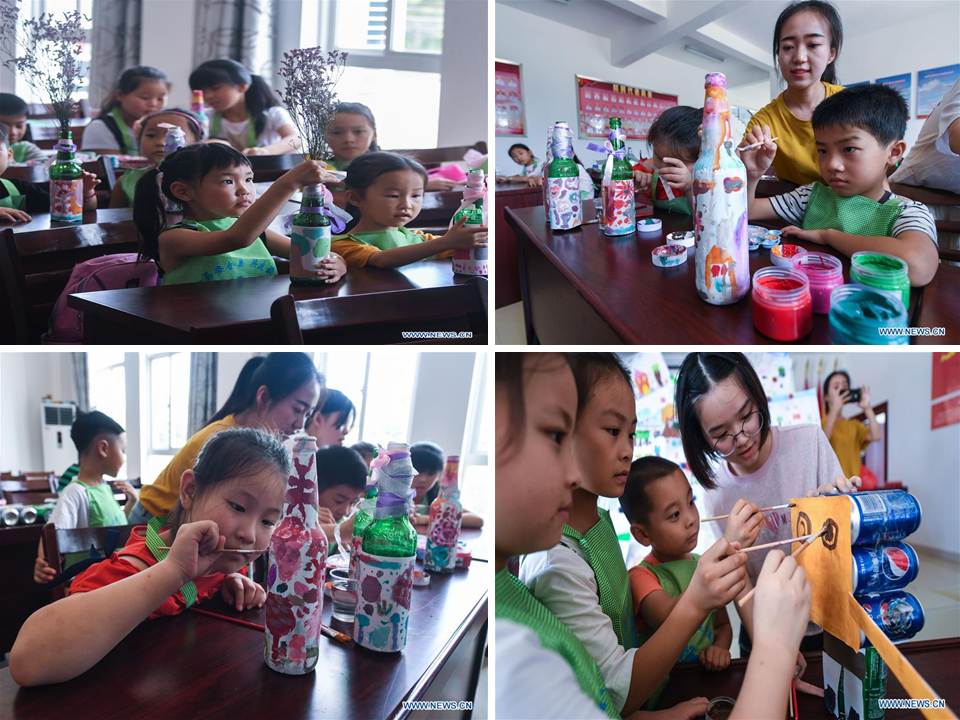 CGTNRadio's tweet photo. Students use waste materials to make ornaments during a class in Changxing County, Zhejiang Province. Volunteers from Hangzhou Normal University and government officials organized the class to teach students how to classify the garbage and reuse waste. https://t.co/8cDDTjw9m9
