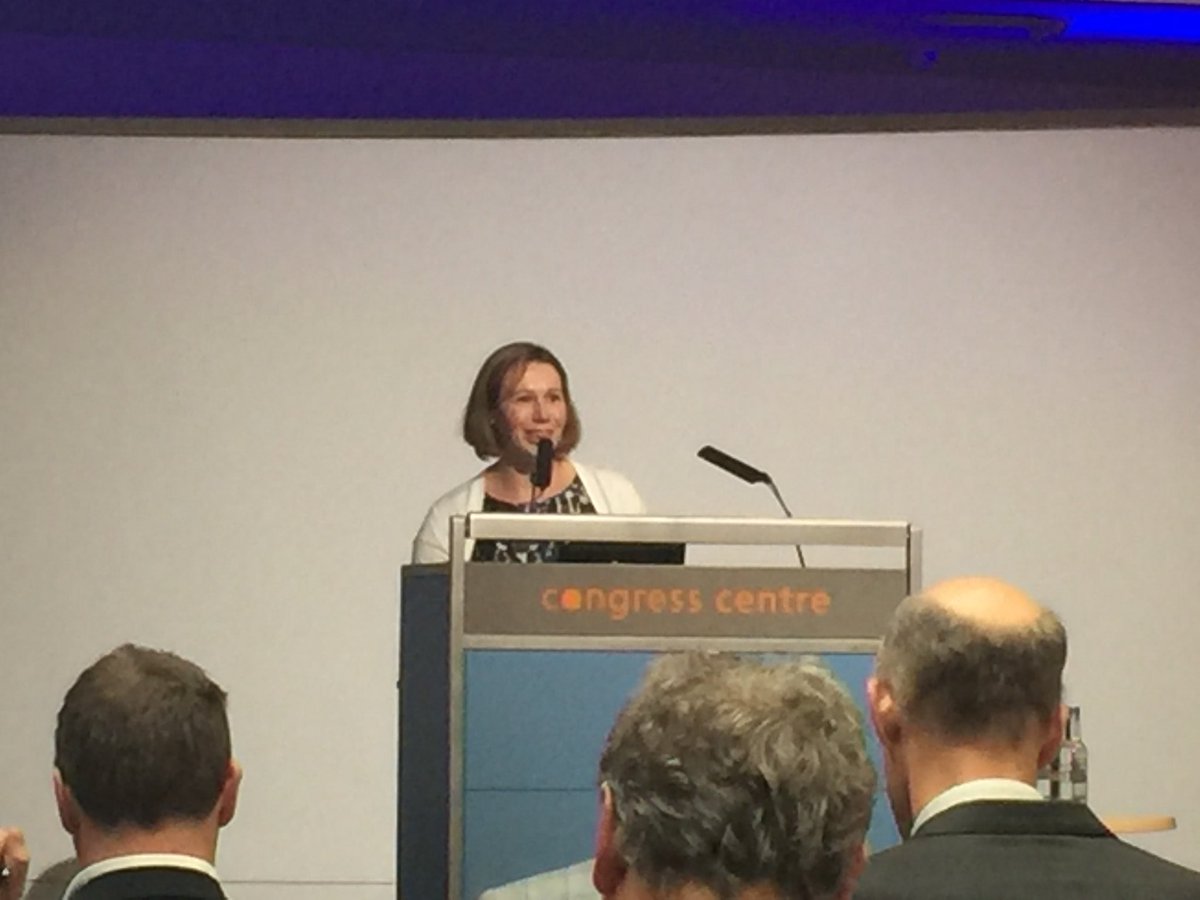 Great to see Hannah Griffin leading a session sharing the recent EY CPO Survey results- our team skilled at valuing claims <a href="/EY_FIDS/">EY FIDS</a> #CPA2018