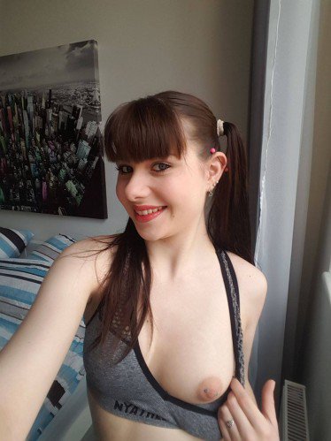 Bonjour, t'as vu ma page sur #Eurolive ? https://t.co/ZFJ90fRTPm https://t.co/m6IqXia125<a href="/tag/eurolive"class="tags">#Eurolive</a>