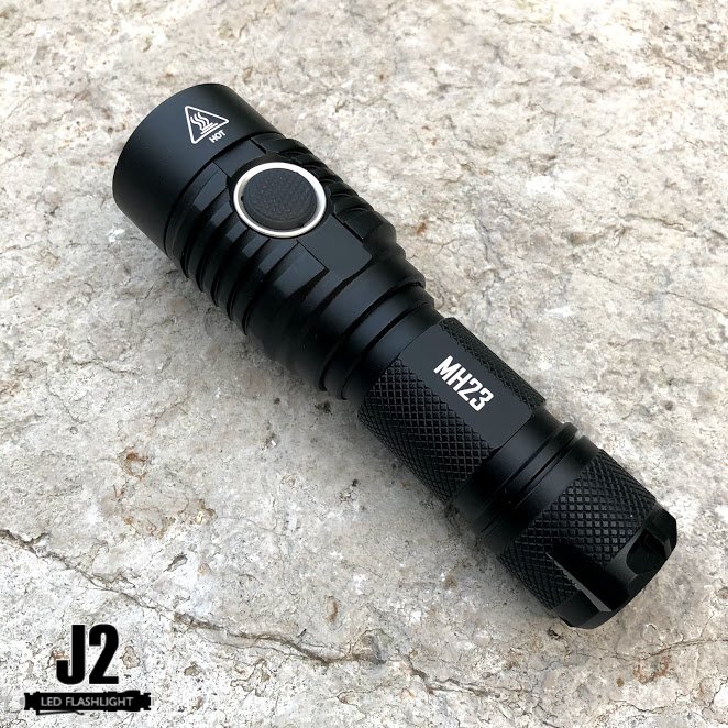 J2ledflashlight's tweet image. Nitecore MH23 is a high performance rechargeable pocket search light bursting with 1800 lumens in a compact size.
For more info, see here : j2ledflashlight.com/products/nitec…