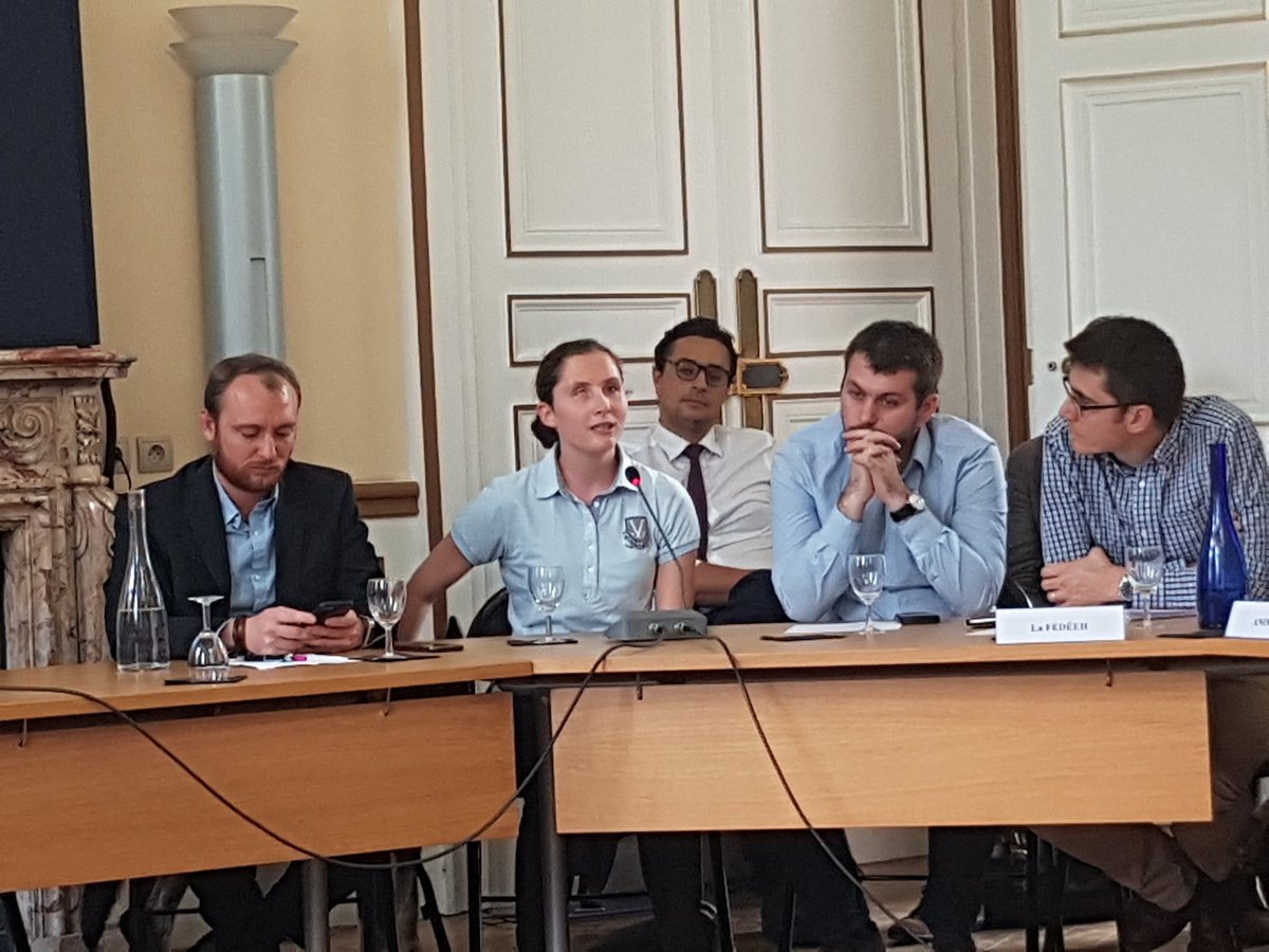 Guillaume GELLE (@guillaumegelle) on Twitter photo 4è copil du dev. du serv. civique dans #ESR en prés. de <a href="/VidalFrederique/">Frédérique Vidal</a> et <a href="/s_cluzel/">Sophie Cluzel 🇨🇵🇪🇺</a>
Superbe témoignage de Coralie Vautrin, volontaire à la mission handicap d' <a href="/universitereims/">Université de Reims Champagne-Ardenne</a> et elle même en situa. de handicap
sur le "faire ensemble".
Quel bel exemple! Merci!
<a href="/sup_recherche/">Ministère Enseignement supérieur et Recherche</a> 4è copil du dev. du serv. civique dans #ESR en prés. de <a href="/VidalFrederique/">Frédérique Vidal</a> et <a href="/s_cluzel/">Sophie Cluzel 🇨🇵🇪🇺</a>
Superbe témoignage de Coralie Vautrin, volontaire à la mission handicap d' <a href="/universitereims/">Université de Reims Champagne-Ardenne</a> et elle même en situa. de handicap
sur le "faire ensemble".
Quel bel exemple! Merci!
<a href="/sup_recherche/">Ministère Enseignement supérieur et Recherche</a>