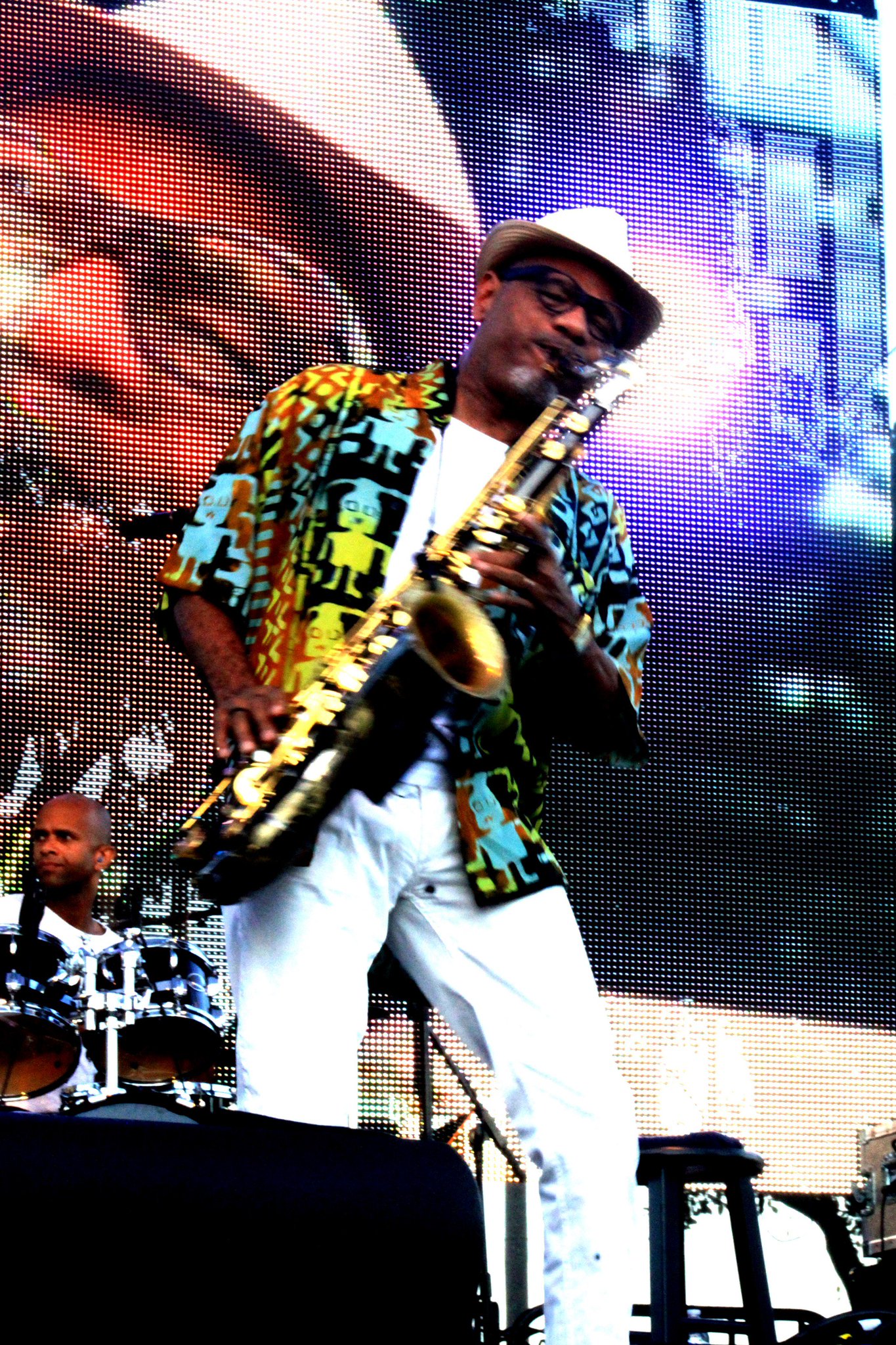 HaPpY BirThDaY!! to GRAMMY Winner Kirk Whalum. 