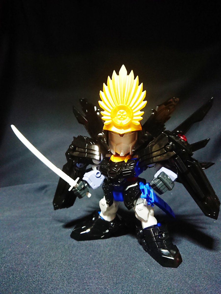 𓀛𝕁𝕌ℕ𓀡 三国伝 ロマサガンダム Cs織田信長頑駄無 形がまとまったのでこれでいこう 胸腰だけ切り貼りしたけどうまくまとまったかも Sdcs クロスシルエット