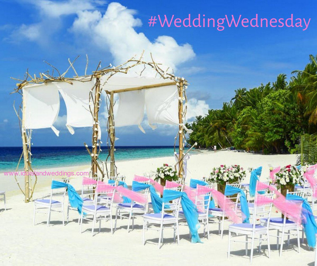 hnymoonplanner's tweet image. #WeddingWednesday Sending Save The Dates for your destination wedding are important for your guests to have ample time to save the money needed to attend your wedding.  12-18 months is the recommended time frame.
#destinationweddingtips #destinationweddingplanner