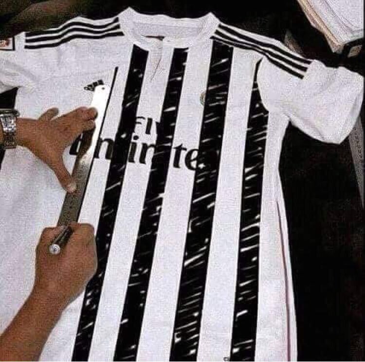 erguachar069's tweet photo. Jodedores! la mejor forma de tener la nueva camiseta de #CristianoRonaldo sin gastar un bolívar, #Papaaa #ErCondeEnMadrid https://t.co/QzWm9f3K4D