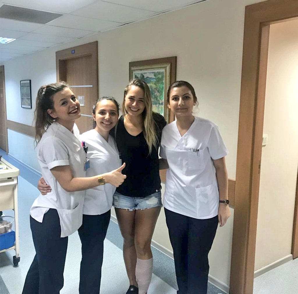 Hastaneden taburcu oldu çok şükür <a href="/damlacan_/">Damlacan</a> 🙏🏻💛

#DamlaCan #DCFC