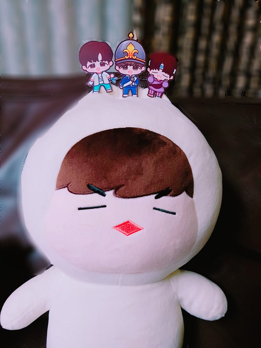 hwan_supporter's tweet photo. 근깅, 똑땅깅, 에이스깅 짠두를 정복하다☺👑 https://t.co/iXSLTIE1oO