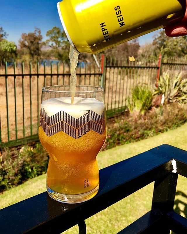 DaveStarley's tweet photo. Just putting this out there!
Always a beauty.....
@andunion #andunion #brewersandunion #stephweiss #poppabeer #ifeernobeer #tastingleague .
#craftbeer #craftbeers #craftnotcrap #mestarley #sunshine #bluesky #brewwithaview #beerwithaview #craftbeertograp… https://t.co/RhWwbrTxZl https://t.co/eiNTZ35O0O