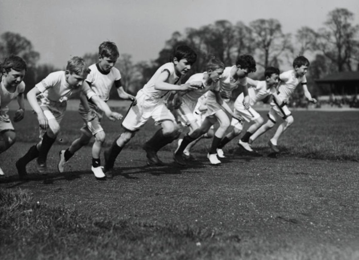 Entegris's tweet image. #Entegris VP of Market Strategy, Wenge Yang notes that &quot;general purpose #semiconductor chips are no longer sufficient to support various applications. As a result, the industry is moving towards application specific #logicdevices.&quot; bit.ly/2NDZgPi. #chipmakers #AI #ICs