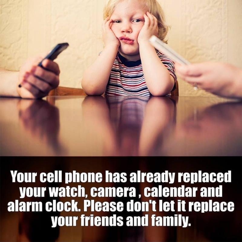 nessie_513's tweet photo. Mobile phones have taken over some much it's unreal.
Your family should never be one of them
#family #comesfirst https://t.co/EdixmJmr5V