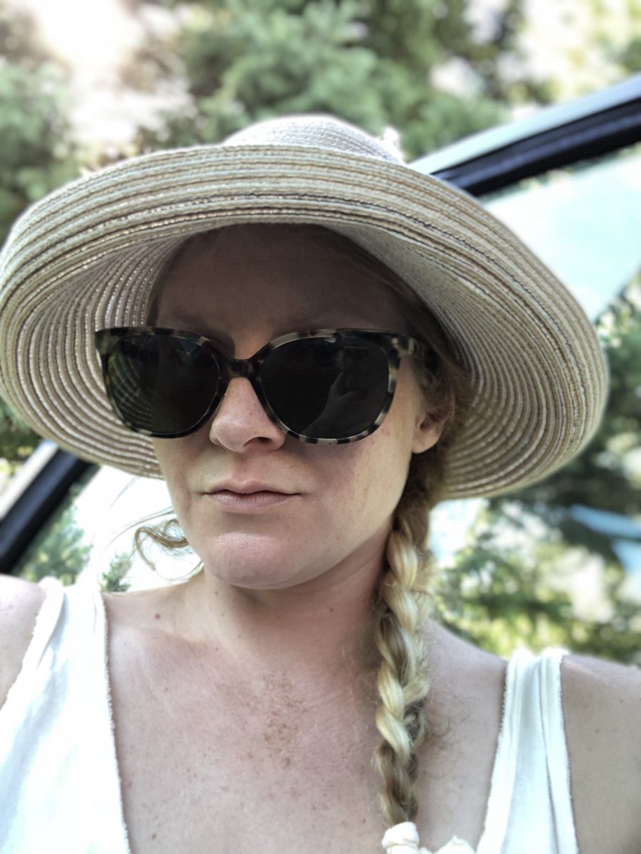 KateJanquart's tweet image. #yardworkin 🌿🌱🌿