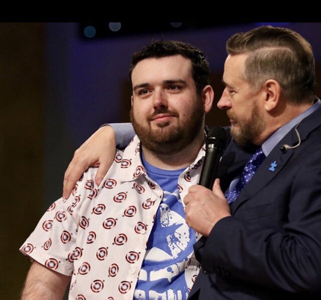 RealRodParsley's tweet photo. You may be all grown up now, but I’ll never stop embarrassing you. 😆Happy 27th Birthday to my son, Austin Chandler!!! 🎉 Love you the most! #AustinsBdayWeek #HappyBirthday #BirthdayBoy #JulyBaby https://t.co/sjXemHtr3z
