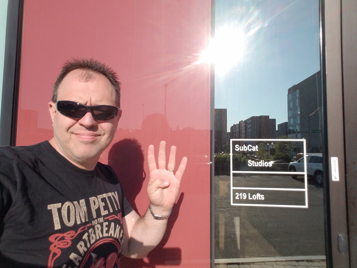 FritzsPolkaBand's tweet image. Day four at @subcatstudios! #FPB #FPB40 #Polka #PolkaRocks #Excelsior #EclecticMusic #Polytone