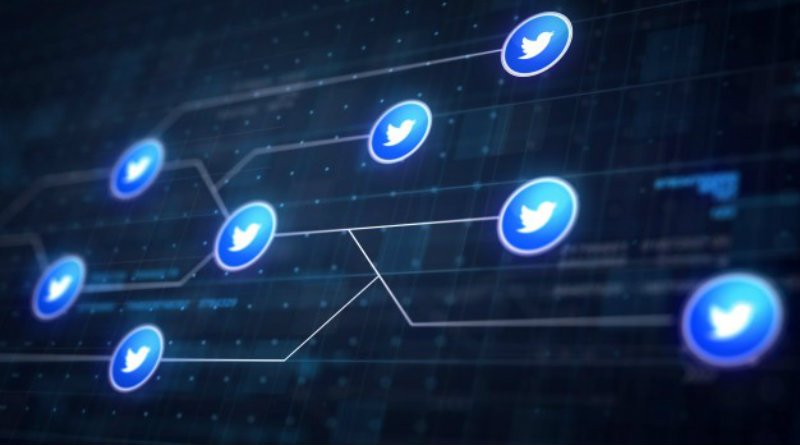MKDivertido's tweet photo. ¡Atención! Twitter hace limpieza y ajustará mañana la cifra de seguidores de cada usuario https://t.co/jRGrzCZOPg https://t.co/E3kC2zLn9B